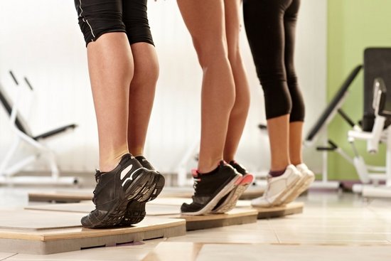 Фізичні вправи при варикозі ніг: користь